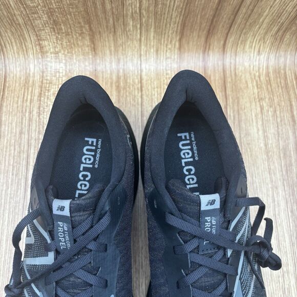 New Balance FuelCell Propel v4 Running Shoe Men’s Size 12 D  MFCPRCZ4 Sneakers - Picture 7 of 8